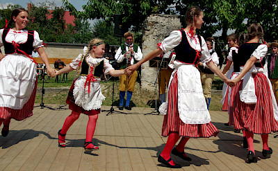 Folklore Dancing in Jindrichuv Hradec, Czech Republic. Flickr:Donald Judge