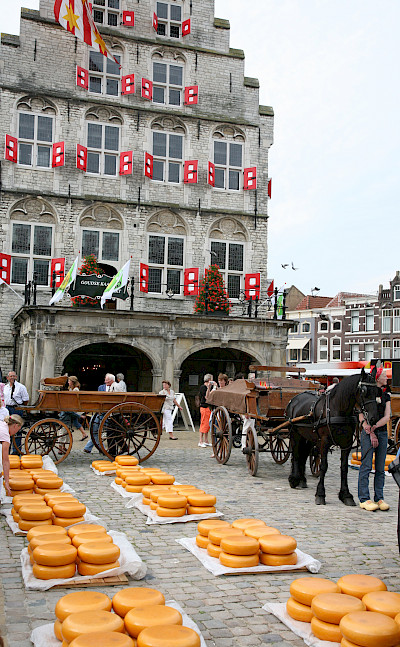 Famous cheese market in Gouda, South Holland, the Netherlands. Flickr:bert knottenbeld
