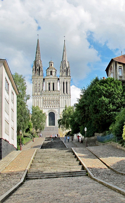 St Maurice Cathedral in Angers, Maine-et-Loire, France. Flickr:Daniel Jolivet 