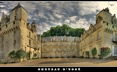 Château d'Usse along the Chinon forest in the Indre Valley, France. Flickr:@lain G