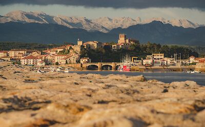 Mountains behind San Vicente de la Barquera, Spain. Unsplash:Marc Markstein