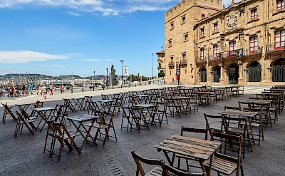 Outdoor seating, Gijón, Spain. Unsplash@Juan Gomez