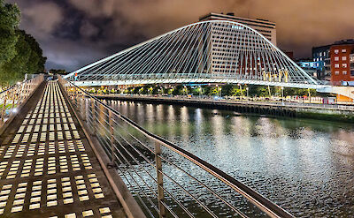 Calatrava Bridge in Bilbao, Basque Country, Spain. Flickr:Steven dosRemedios