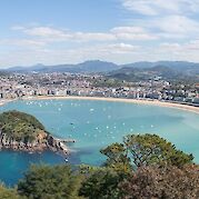Classic Basque Country - La Concha Bay in San Sebastián, Basque Country, Spain. CC:Panorama from Monte Igueldo