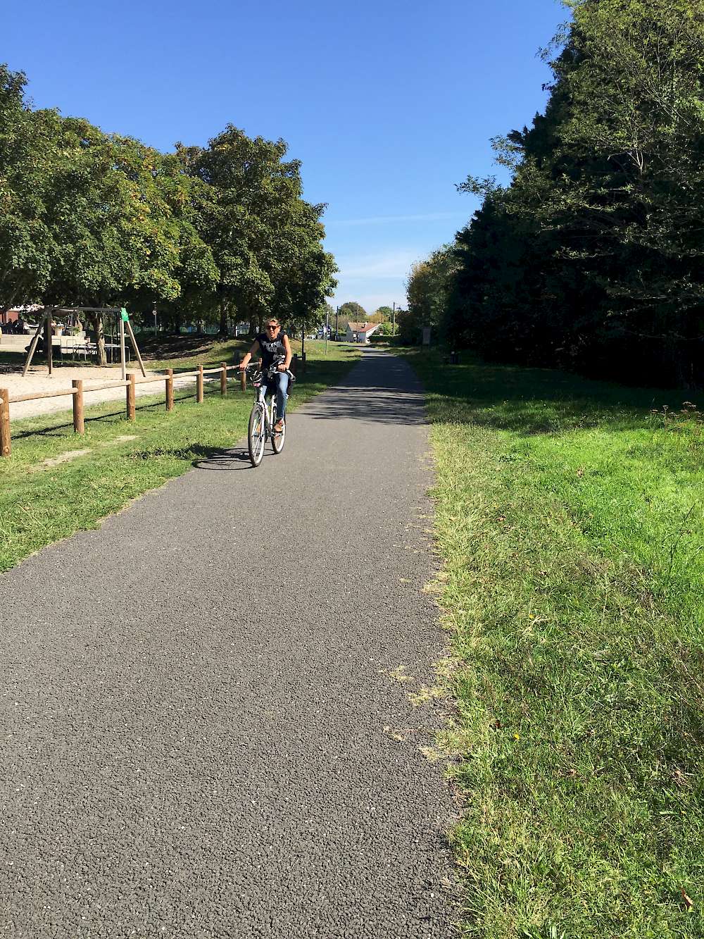 Bike path near bordeaux