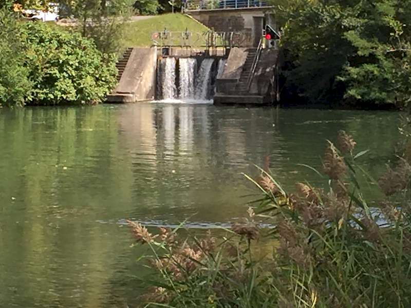 Locks in the Castetes