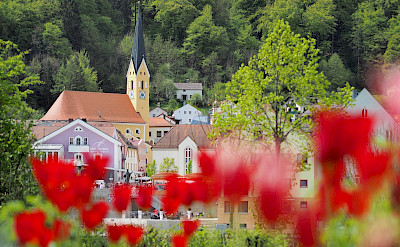 Riedenburg in district Kelheim, Bavaria, Germany. Flickr:Darius Zylka