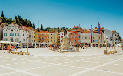 Tartini Square in Piran, Slovenia. Flickr:Marco Verch