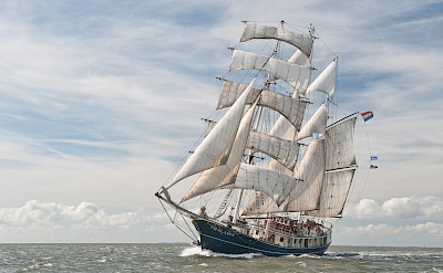 Thalassa, your majestic ship in Northern Ireland! Photo courtesy of Tour Operator