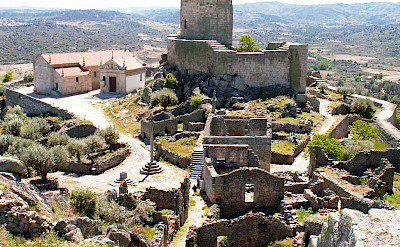 Castle ruins in Marialva, Portugal. Flickr:Pedro 40.910165, -7.233432