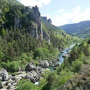 The Heart of the Tarn River Valley - Rocky river in Gorges du Tarn Causses, France. Unsplash:Alexis Ribeyre