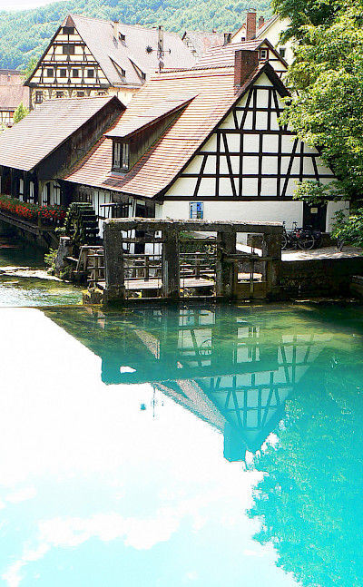 Houses on the water in Blaubeuren, Germany. Photo via Flickr:dierk schaefer