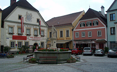 Main square in Grein, Austria. Flickr:stefan m