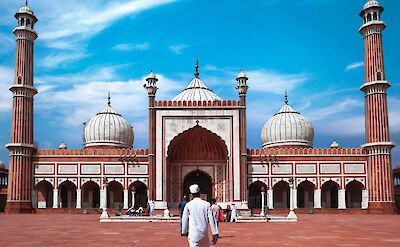 Entrance to Jama Masjid, Delhi. Unsplash@Mayur Sable