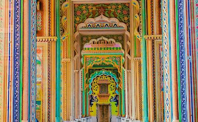 Multi-colored palace interior, Jaipur. Unsplash@Mayur Sable