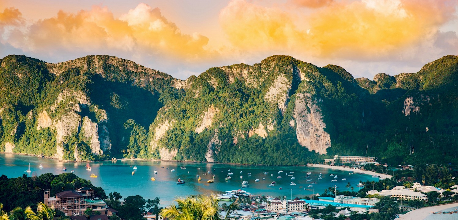 Sunset on Phi Phi Island, Thailand. Unsplash@Evan Krause