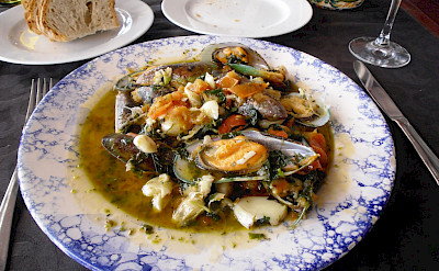 Seafood lunch in Algarve, Portugal. Photo via Flickr:Jay Cross