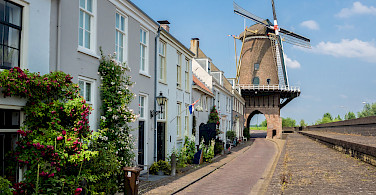 Windmill gate in Wijk bij Duurstede, Utrecht, the Netherlands. Photo via Flickr:Frans Berkelaar