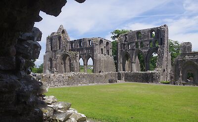 Dundrennan Abbey, Scotland. Flickr:ddh Photos