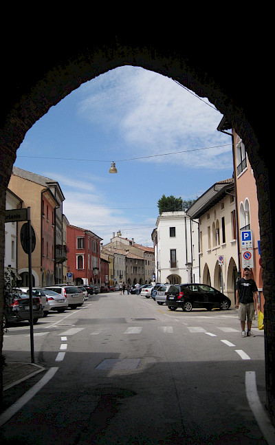 Entering Portogruaro in Veneto, Italy. Flickr:Cyril Doussin