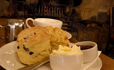 Scones and tea in Chipping Campden, Cotswolds, England. Flickr:Mr Thinktank