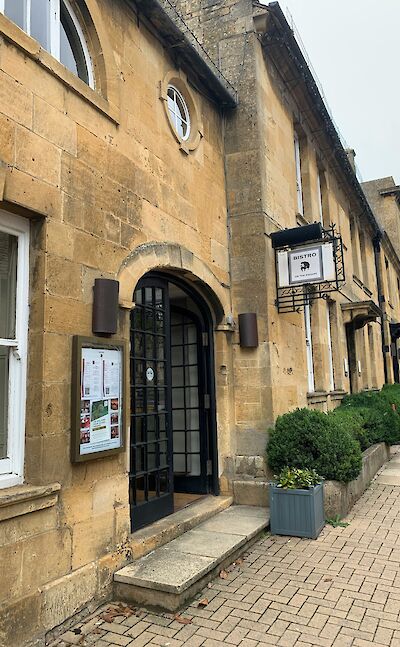 Street in Chipping Campden, England. Unsplash:Becky Fantham