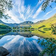 England’s Lake District E-Bike Tour - Lake Buttermere, Cockermouth, Lake District, England. Unsplash:Jonny Gios