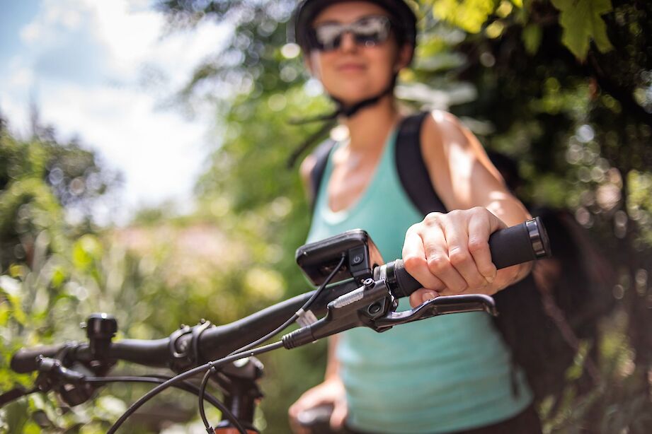 Bike tour with GPS. iStock@Milan Markovic