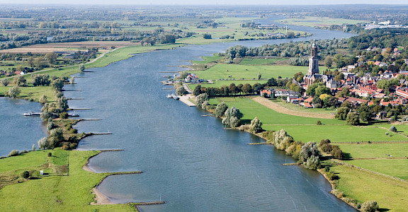 Rhenen on the Rhine River in Utrecht, the Netherlands. Wikipedia Commons:Joop van Houdt