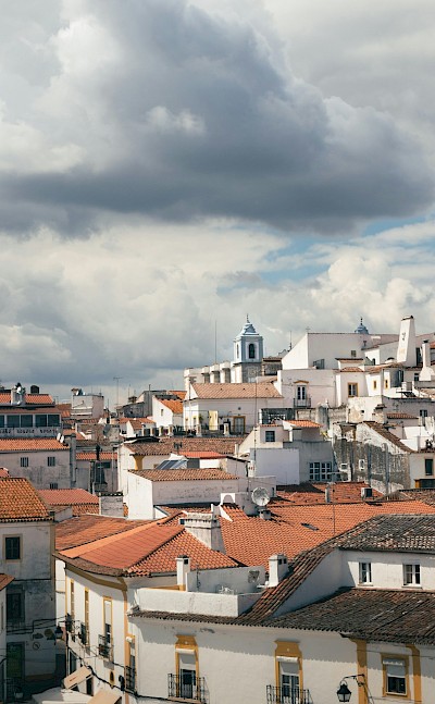 Rooftops of Evora, Portugal. Unsplash@Bruno Garcia