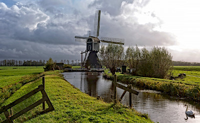 Windmill in the countryside of the Netherlands. © Hollandfotograaf