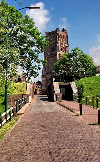 Entering Heusden in North Brabant, the Netherlands. Flickr:bert knottenbeld