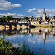 Loire Valley Bike & Boat - Apremont-sur-Allier, Cher, France. 46.906515, 3.047517