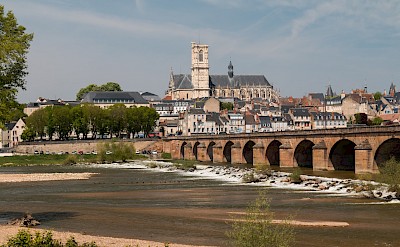 Nevers, France with Pont sur la Loire & Cathédrale Saint-Cyr et Sainte-Julitte. CC:Daniel VILLAFRUELA