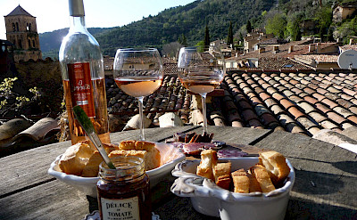 Rooftop restaurant dining on this Burgundy to Provence Bike Tour in France. Photo via TO