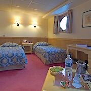 Lower deck junior suite | MS Provence | Bike & Boat Tour