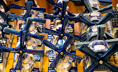 Delft-blue souvenirs for sale at the Zaanse Schans in the Netherlands. Flickr:Zicario Van Aalderen