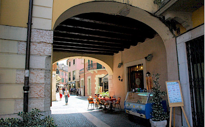 Wandering the streets of Peschiera del Garda, Italy. Flickr:Janos Korom Dr.