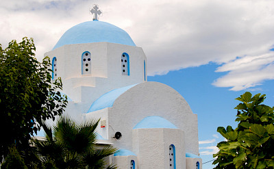Beautiful Greek churches to be seen on this island hopping bike tour!