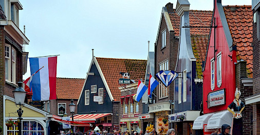 Volendam in North Holland, the Netherlands. Flickr:Juan Enrique Gilardi