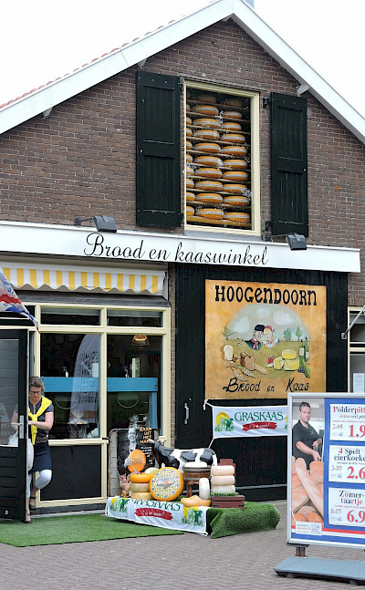 Cheese shop in Schoonhoven, the Netherlands. Flickr:bert knottenbeld