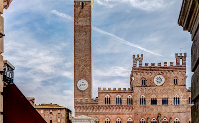 Piazza del Campo in Siena, Tuscany, Italy. Flickr:Steven dos Remedios