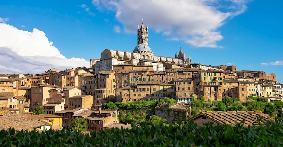 Siena, Italy bicycle tour. unsplash@AlessandroRossi