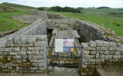 Public latrines at Housesteads Roman Fort along Hadrian's Wall, England. Flickr:Carole Raddato