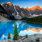 Classic Banff Hiking Tour Photo