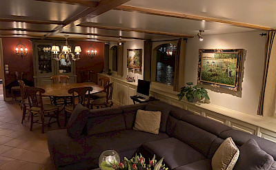 Salon and dining area on the Aurora | Bike & Boat tours