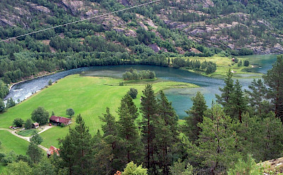 View over Årøy and Årøy delta in Norway. Flickr:Guttorm Flatabø
