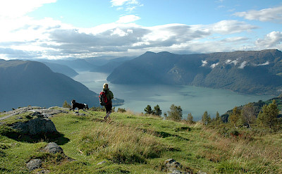 Hiking the summit of Molden, Norway. Flickr:Sogn og Fjordane fylkeskommune