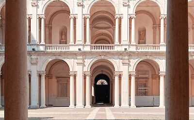 Archways in Emilia-Romagna, Italy. Unsplash@Andrea Marcheschi