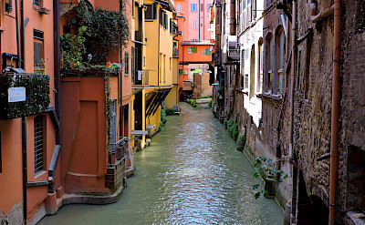 Canale di Reno in Bologna, Emilia-Romagna, Italy. Flickr:Dimitris Kamaras
